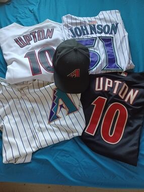 Arizona Diamondbacks Collection (PLEASE READ DESCRIPTION)